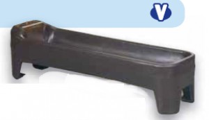 Прямоугольная поилка из очень стойкого полиэтилена PREBAC 90 л